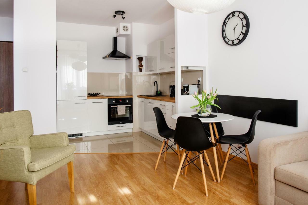 Apartament Trzech Stolic 고르주프비엘코폴스키 외부 사진